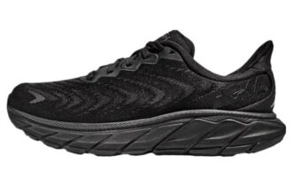 Arahi 6 ‘Triple Black’