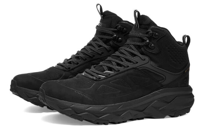 Challenger Mid Gore-tex ‘Triple Black’