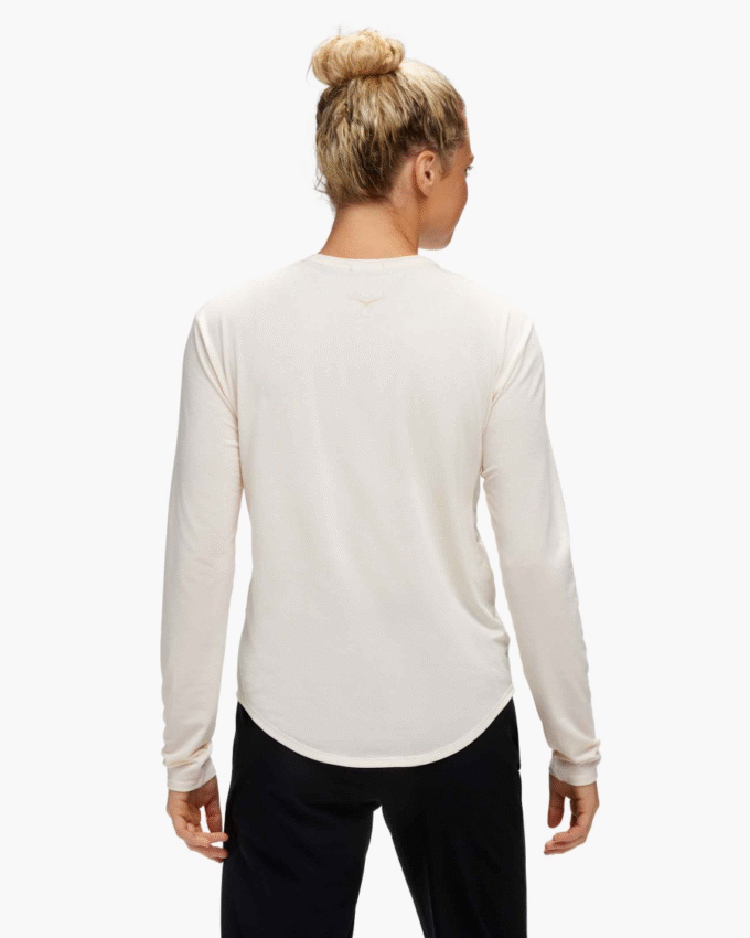 HOKA Essential LS Tee HOKA Essential LS Tee