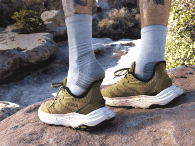 HOKA HOKA ONE ONE Basecamp Thermal Midlayer HOKA HOKA ONE ONE Basecamp Thermal Midlayer