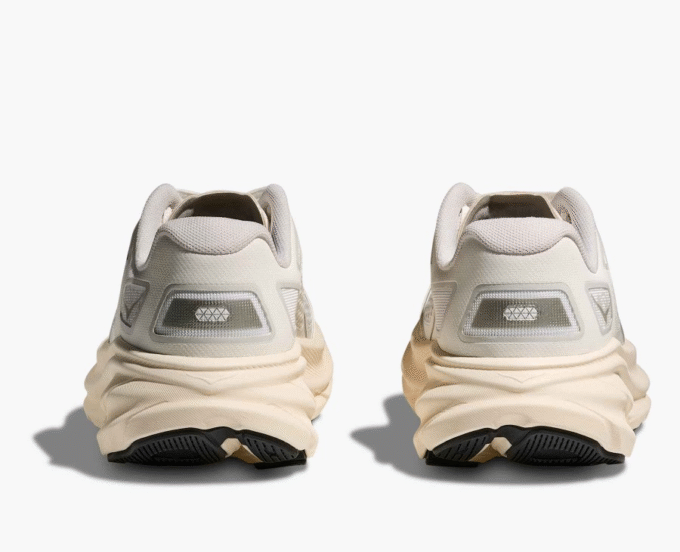 HOKA ONE ONE Elaro Crop Bra