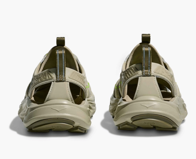 HOKA ONE ONE HOKA Essential Hoodie HOKA ONE ONE HOKA Essential Hoodie