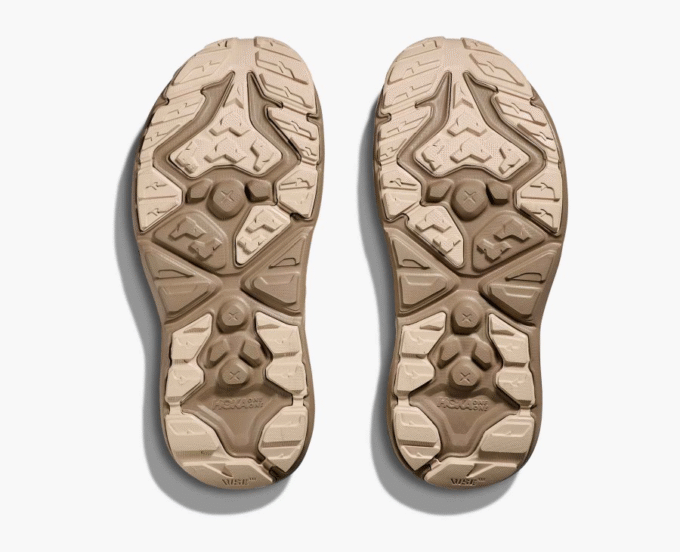 HOKA ONE ONE HOKA Essential Hoodie HOKA ONE ONE HOKA Essential Hoodie