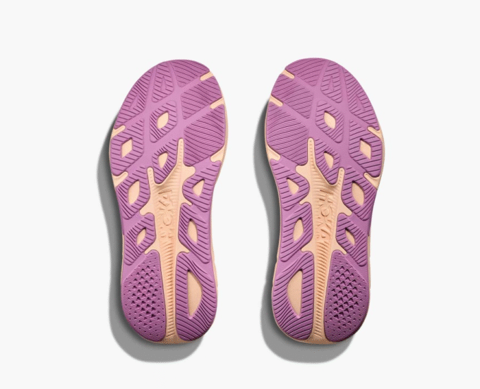 HOKA ONE ONE Skyflow