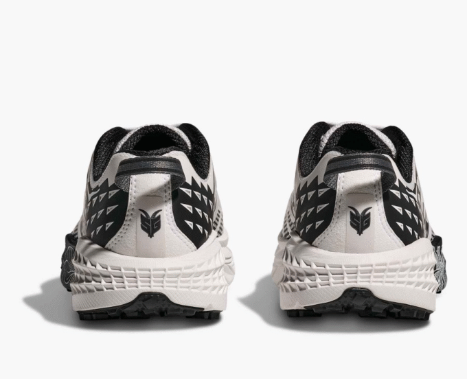 HOKA ONE ONE Skyflow Jacket