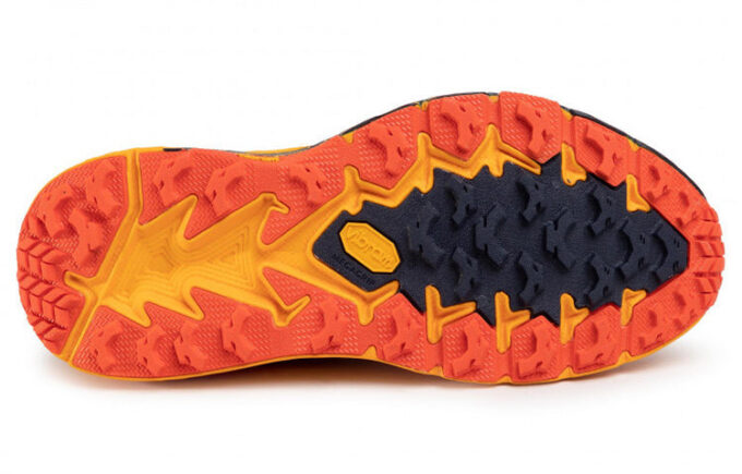 Speedgoat 4 ‘Gold Fusion Black Iris’ Speedgoat 4 ‘Gold Fusion Black Iris’